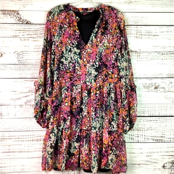 Vince Camuto Dresses & Skirts - VINCE CAMUTO SIZE M‎ FLORAL DRESS SUMMER FALL MIDI